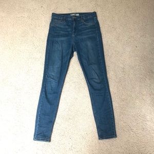 TOPSHOP JAMIE JEANS